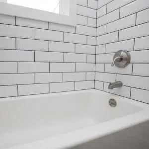 如何用瓷砖做浴缸